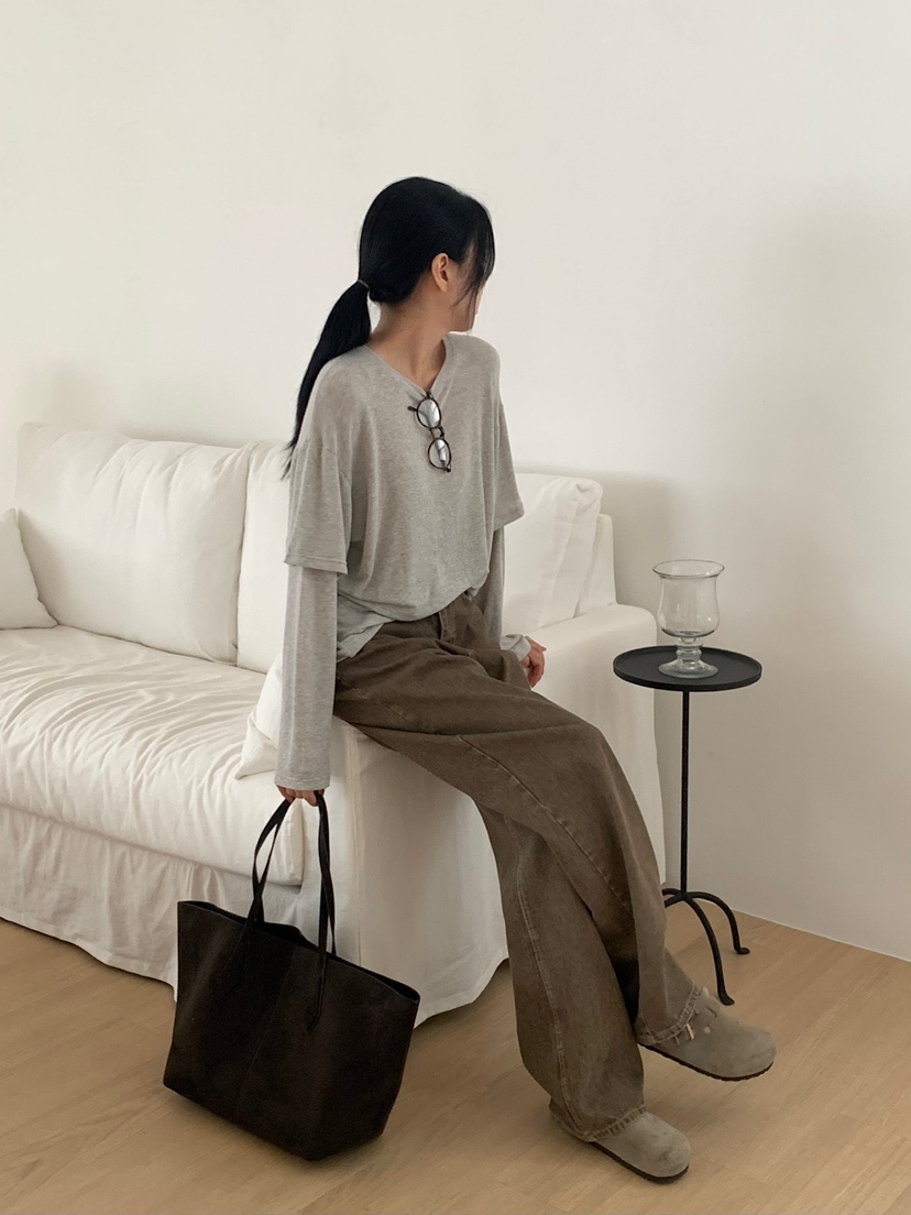 BLEECKER韓國代購女裝新品真品時尚人氣休閑推薦熱賣長袖T恤BLEECKER長袖T恤