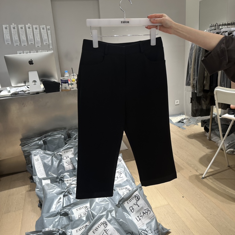 FAVOR-P東大門實拍女士新品真品時尚推薦人氣熱賣休閑短褲FAVOR-P短褲圖色3黑色
