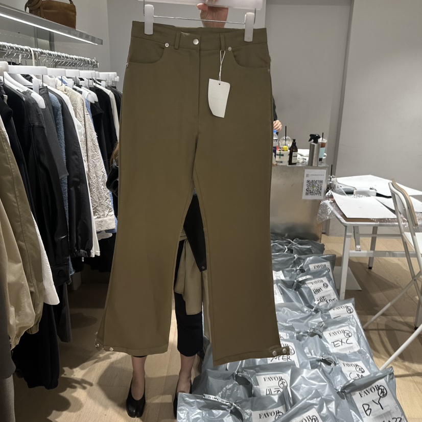 FAVOR-P東大門代購女裝新品推薦真品休閑熱賣人氣休閑褲FAVOR-P休閑褲圖色1