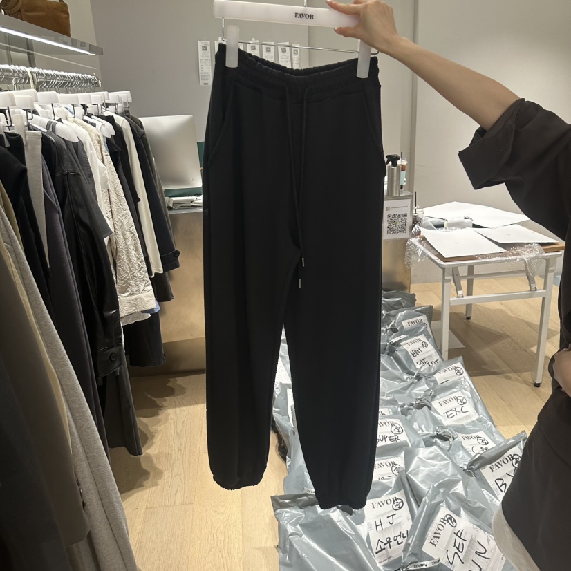 FAVOR-P韓國代購女裝新款時尚推薦休閑人氣熱賣真品休閑褲FAVOR-P休閑褲圖色2黑色