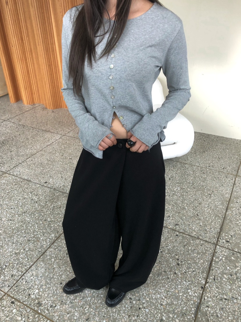 ONDO-P韓國直郵女裝新品推薦時尚真品熱賣休閑長袖T恤紐扣ONDO-P長袖T恤