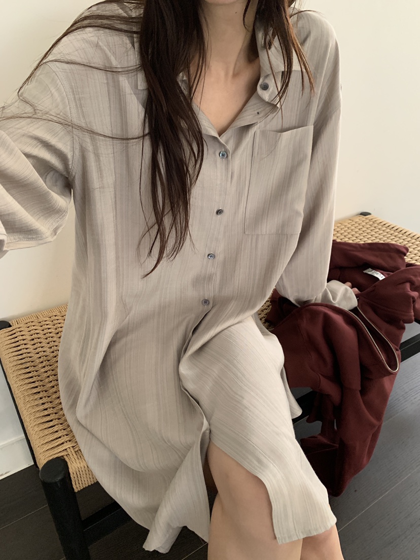 ATHEA東大門直郵女士新品人氣時尚熱賣推薦襯衫蕾絲衫柔軟ATHEA襯衫/蕾絲衫