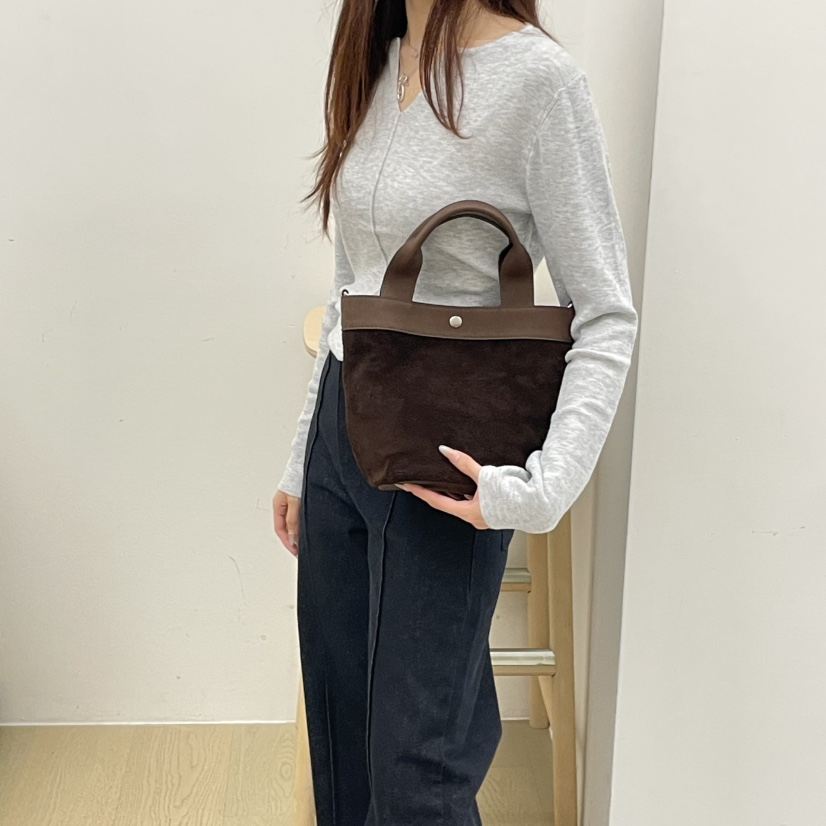 J PLACE東大門實拍女士新品真品職業時尚休閑熱賣手提包J PLACE手提包