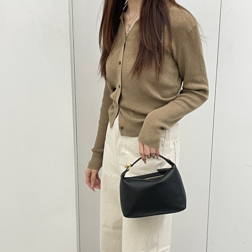 J PLACE東大門實拍女裝新款人氣推薦時尚熱賣真品手提包J PLACE手提包