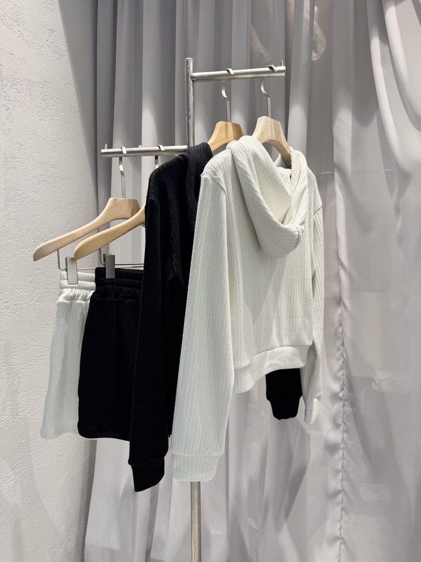 CLOTH東大門實拍女士新款推薦休閑時尚熱賣真品套裝串珠珍珠CLOTH套裝
