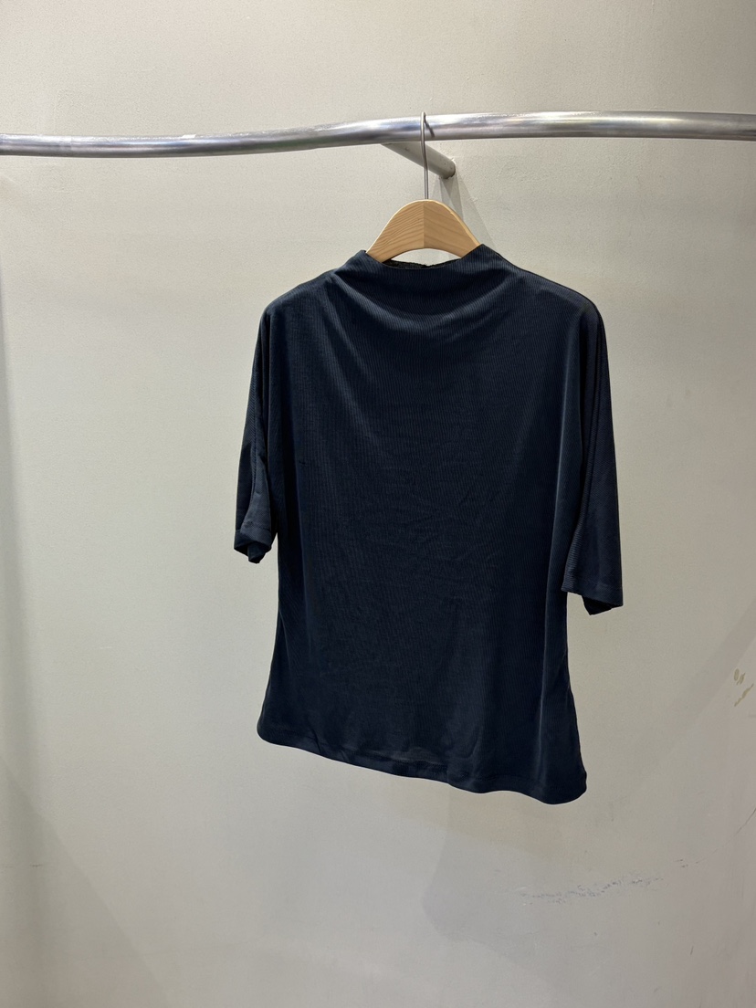베슬東大門直郵女裝新品人氣時尚真品職業休閑推薦T恤高領VESLT恤圖色3