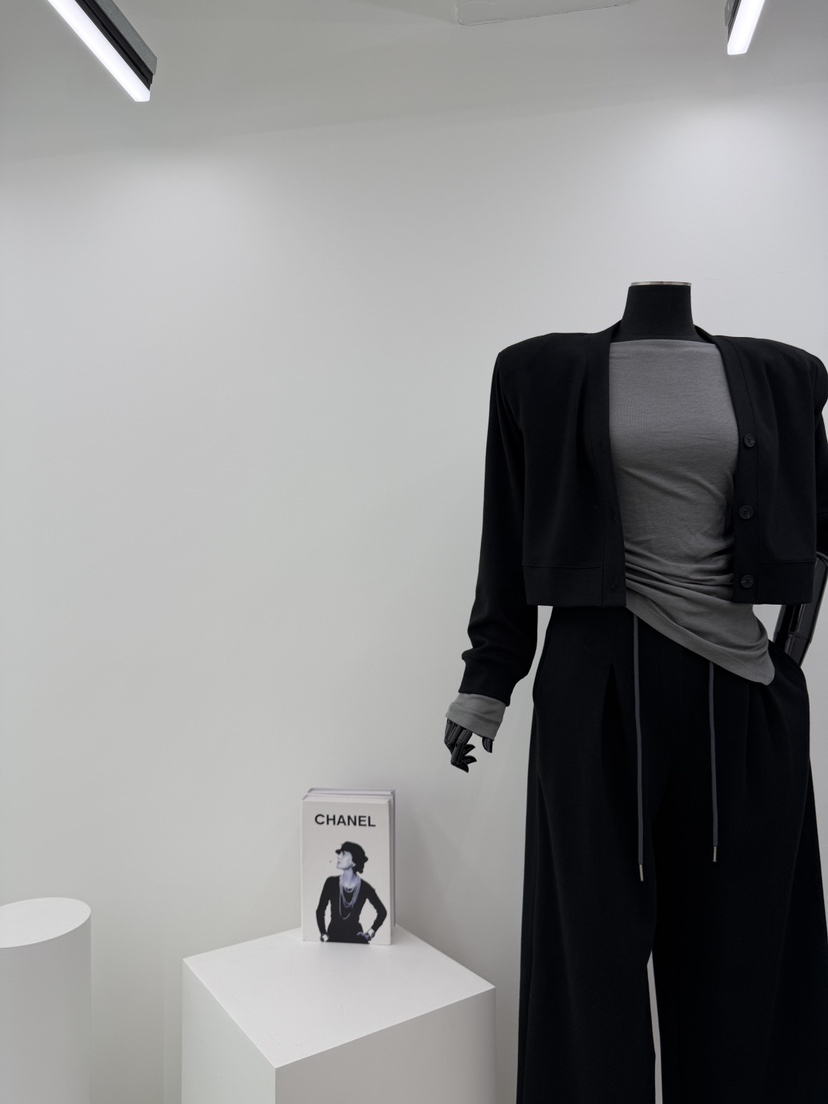 RED-A東大門代購女士新款人氣時尚休閑熱賣推薦衛衣開襟RED-A衛衣