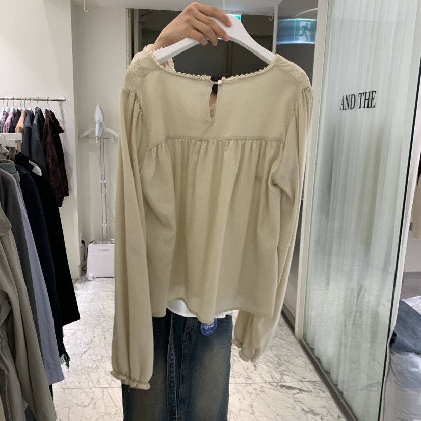 VENIR-A東大門實拍女士新款推薦人氣休閑熱賣襯衫蕾絲衫VENIR-A襯衫/蕾絲衫
