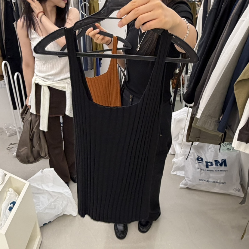 PADO韓國代購女士新款時尚真品推薦人氣休閑吊帶背心波紋PADO吊帶/背心圖色2