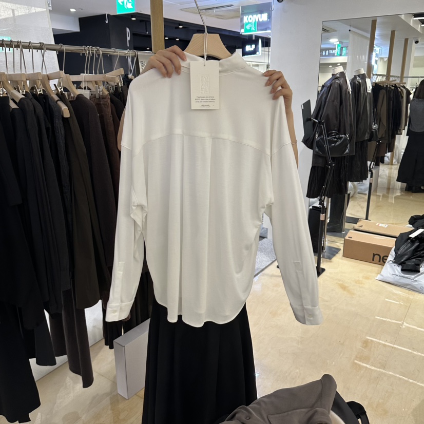 KOIVUE東大門實拍女裝新品真品推薦熱賣人氣休閑時尚長袖T恤KOIVUE長袖T恤