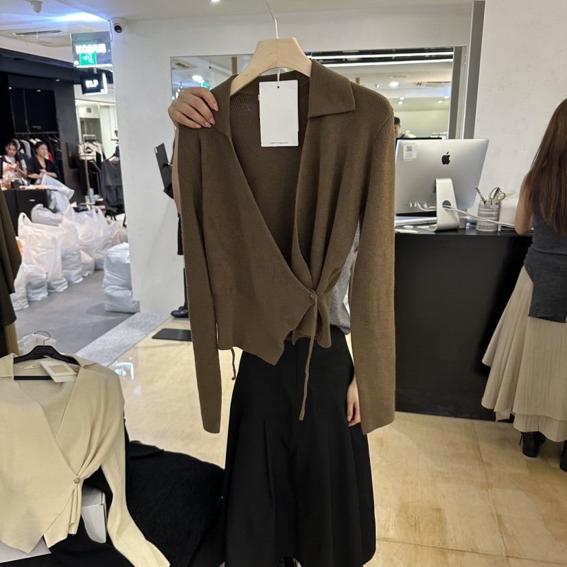 KOIVUE東大門實拍女士新品熱賣人氣推薦時尚真品休閑針織衫KOIVUE針織衫圖色2