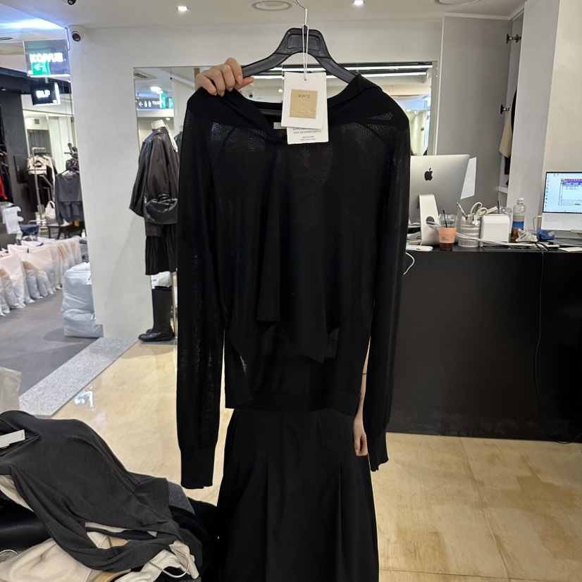 KOIVUE東大門直郵女裝新品時尚真品人氣熱賣推薦休閑長袖T恤KOIVUE長袖T恤圖色3黑色