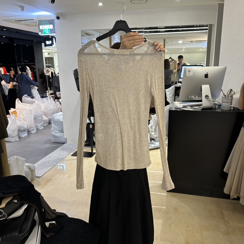 KOIVUE東大門直郵女裝新品時尚熱賣休閑人氣真品推薦長袖T恤KOIVUE長袖T恤