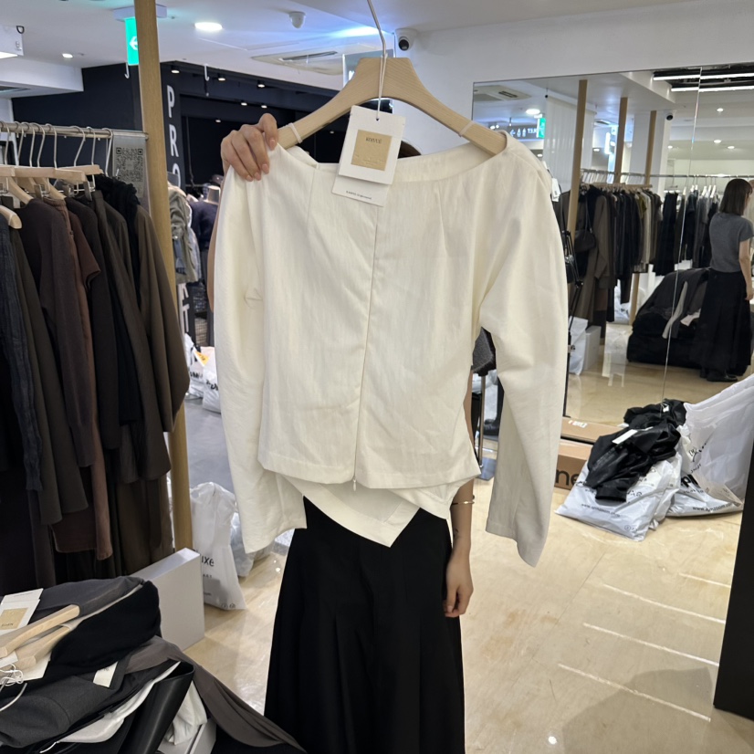 KOIVUE東大門實拍女士新品人氣真品熱賣時尚推薦襯衫蕾絲衫KOIVUE襯衫/蕾絲衫
