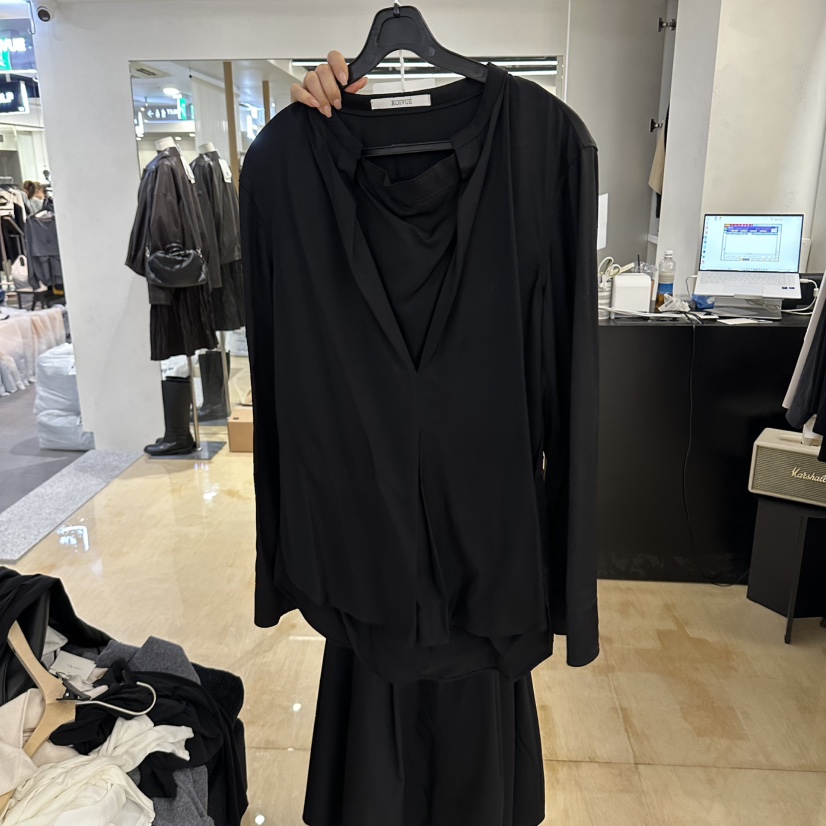 KOIVUE韓國代購女裝新品熱賣推薦時尚真品人氣襯衫蕾絲衫KOIVUE襯衫/蕾絲衫圖色2
