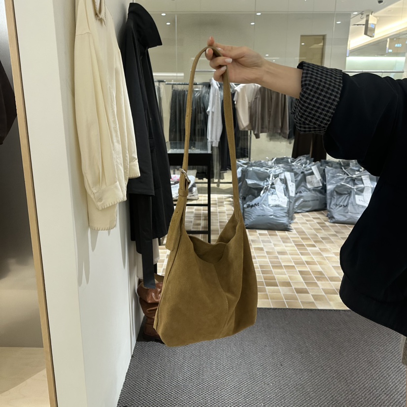 MYNAMEIS/AIME HOPE MAKE東大門代購女裝新款熱賣單肩斜跨包MYNAMEIS/AIME HOPE MAKE單肩/斜跨包圖色1