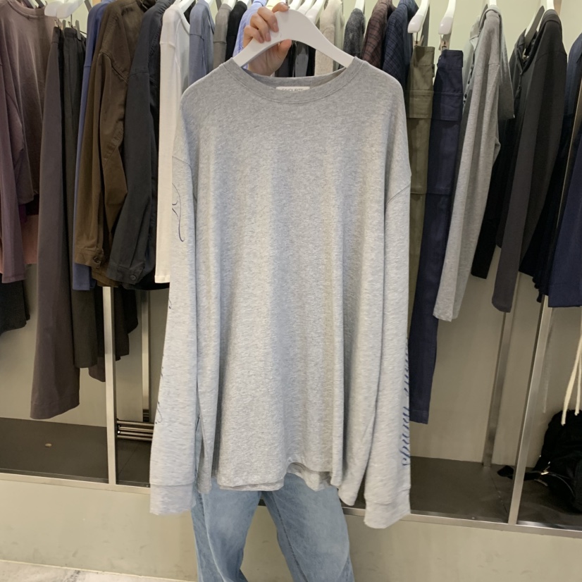 FAVE/FAVOURITE東大門代購女士新品熱賣真品長袖T恤染色FAVE/FAVOURITE長袖T恤圖色2灰