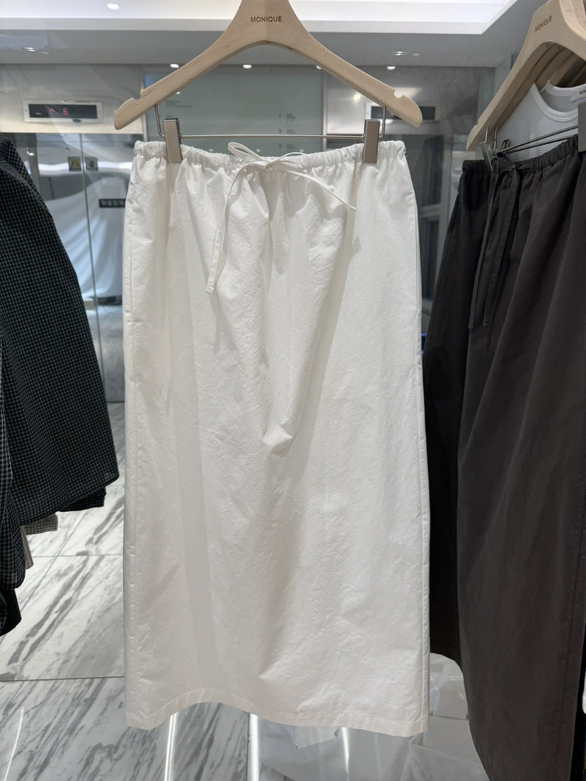 MONIQUE韓國代購女裝新品熱賣時尚推薦真品半身裙中短裙棉MONIQUE半身裙/中短裙圖色1