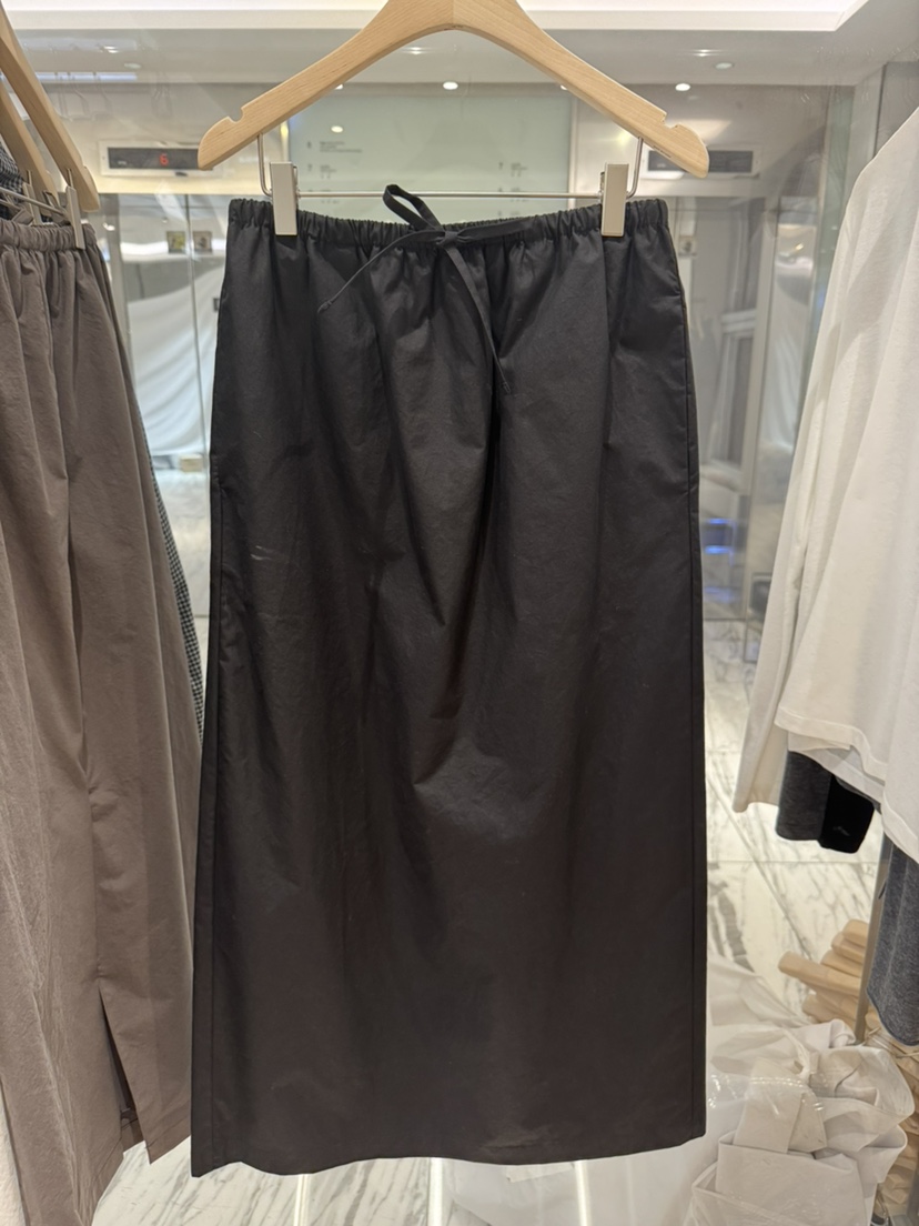 MONIQUE韓國代購女裝新品熱賣時尚推薦真品半身裙中短裙棉MONIQUE半身裙/中短裙圖色3黑