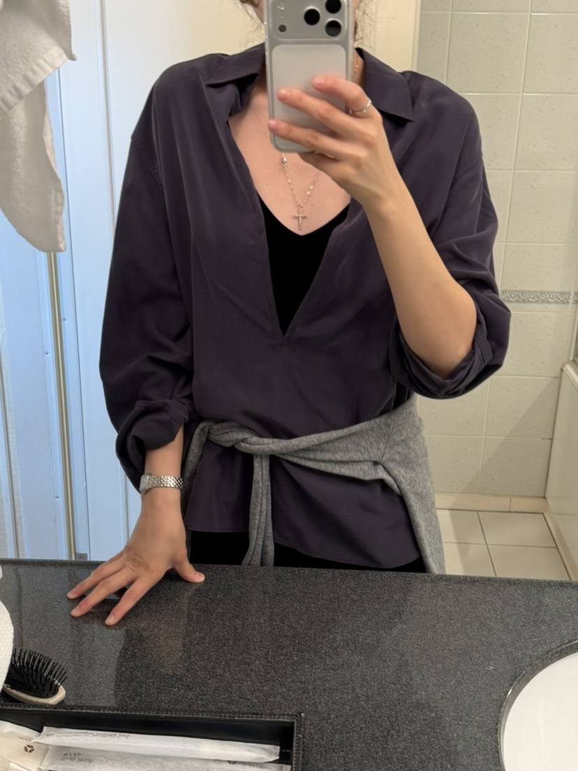 PERMISSION韓國直郵女裝新款推薦人氣時尚襯衫蕾絲衫V領深VPERMISSION襯衫/蕾絲衫