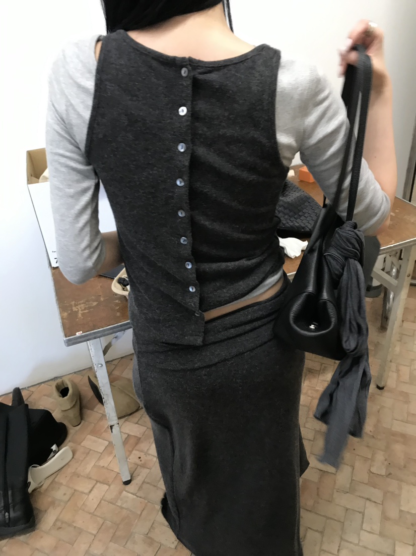 OVERK東大門實拍女裝新款熱賣推薦真品吊帶背心安哥拉兩面穿OVERK吊帶/背心
