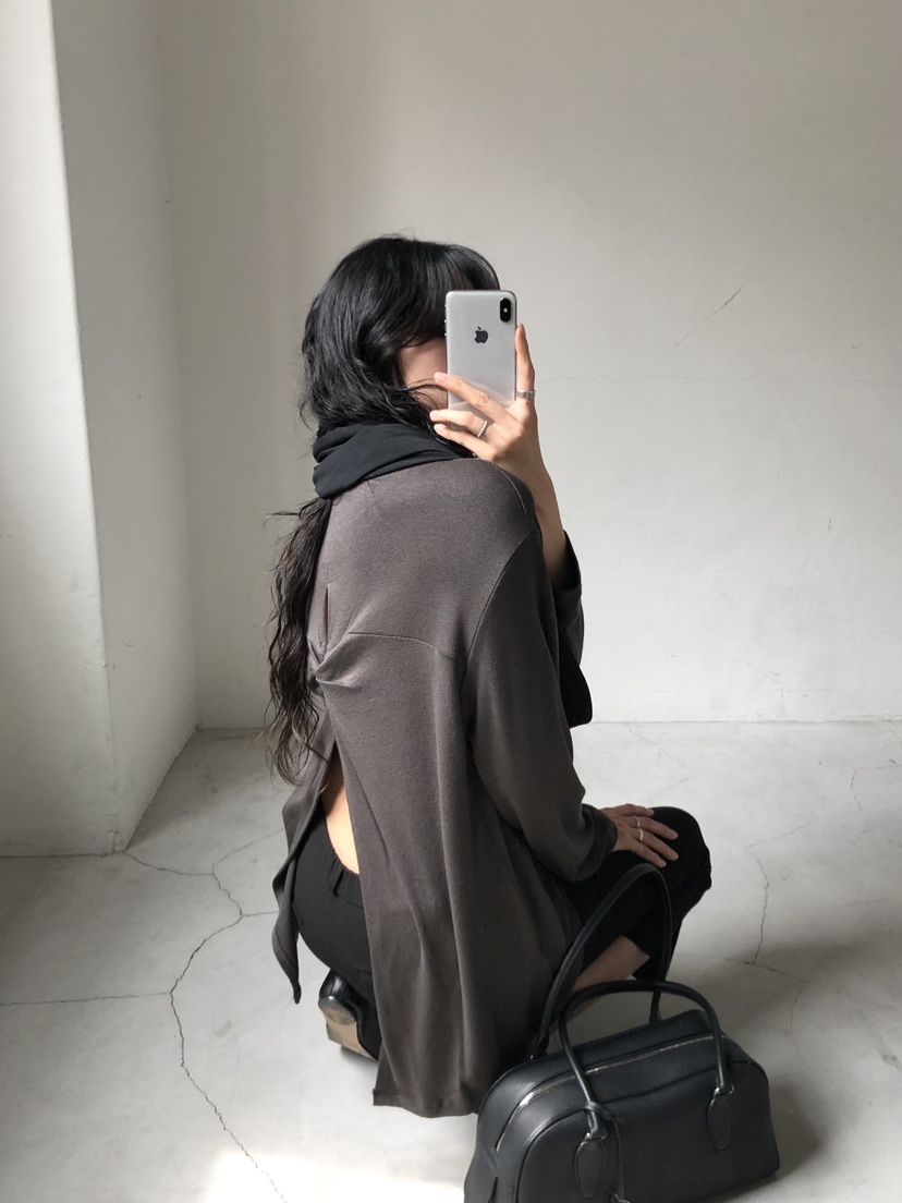 LE VASE韓國直郵女士新款推薦人氣休閑真品熱賣時尚長袖T恤LE VASE長袖T恤