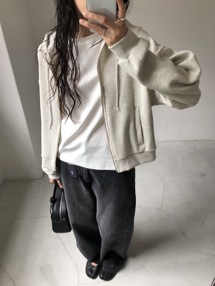 LE VASE韓國代購女士新款時尚真品休閑人氣熱賣推薦衛衣LE VASE衛衣圖色1