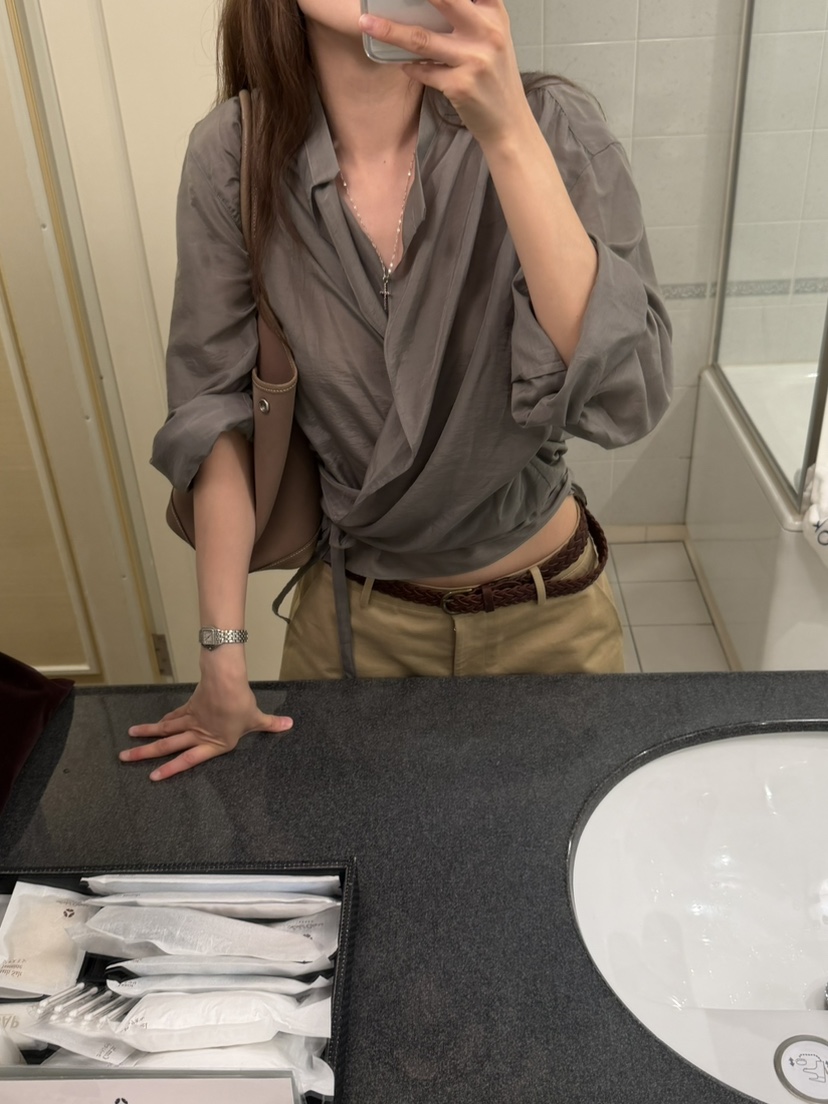 PERMISSION韓國直郵女裝新品真品時尚人氣熱賣襯衫蕾絲衫PERMISSION襯衫/蕾絲衫