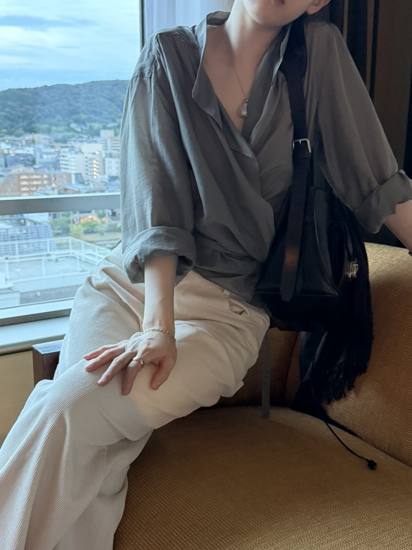 PERMISSION韓國直郵女裝新品真品時尚人氣熱賣襯衫蕾絲衫PERMISSION襯衫/蕾絲衫