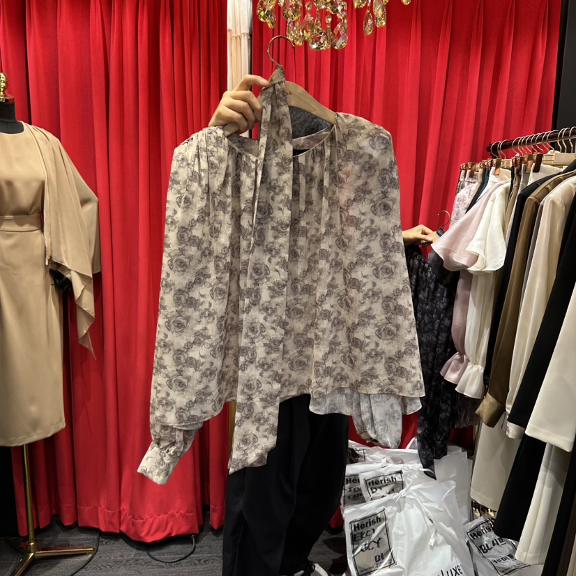 HERISH-HAUTE東大門代購女裝新品人氣熱賣襯衫蕾絲衫含脖帶HERISH-HAUTE襯衫/蕾絲衫圖色2