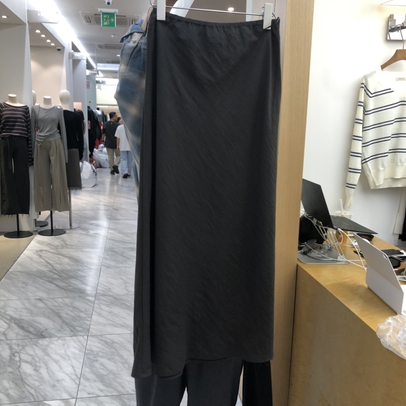 DRESS ROOM東大門實拍女裝新款時尚推薦真品熱賣人氣長裙DRESS ROOM長裙圖色2墨