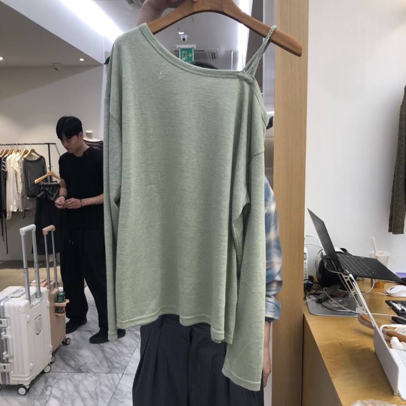 DRESS ROOM韓國代購女裝新款時尚推薦真品長袖T恤露肩羅紋DRESS ROOM長袖T恤圖色3