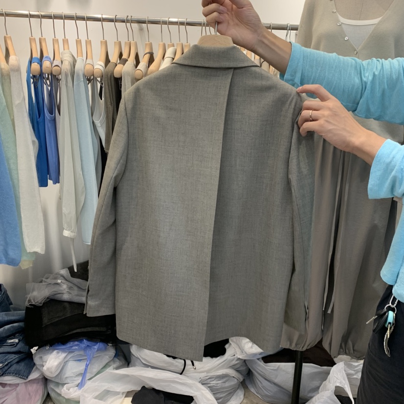 ORRD東大門代購女裝新款真品時尚休閑熱賣人氣西裝西服開衩ORRD西裝/西服