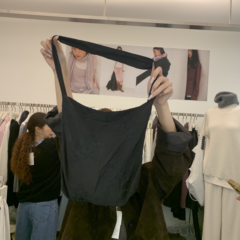 MAG東大門直郵女士新品真品時尚推薦休閑人氣單肩斜跨包花朵SALONDEMAG單肩/斜跨包圖色3