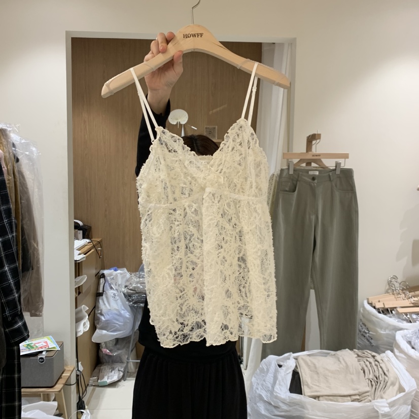 HOWFF東大門直郵女裝新品真品時尚人氣吊帶背心不含內搭蕾絲HOWFF吊帶/背心圖色2