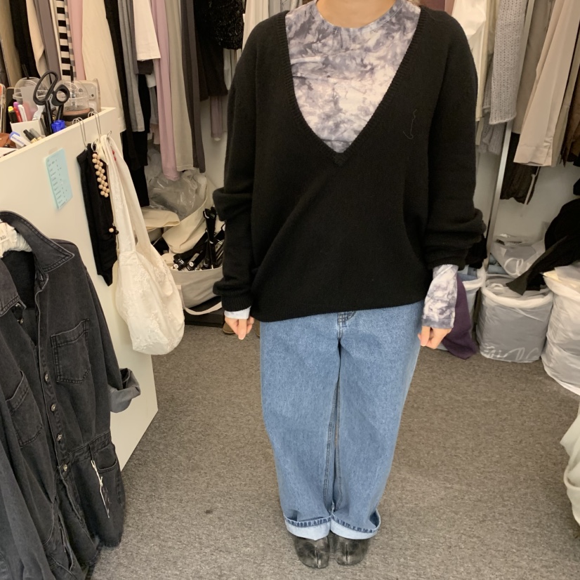 MAG東大門實拍女士新品休閑推薦人氣針織衫不含內搭V領深VSALONDEMAG針織衫圖色3黑