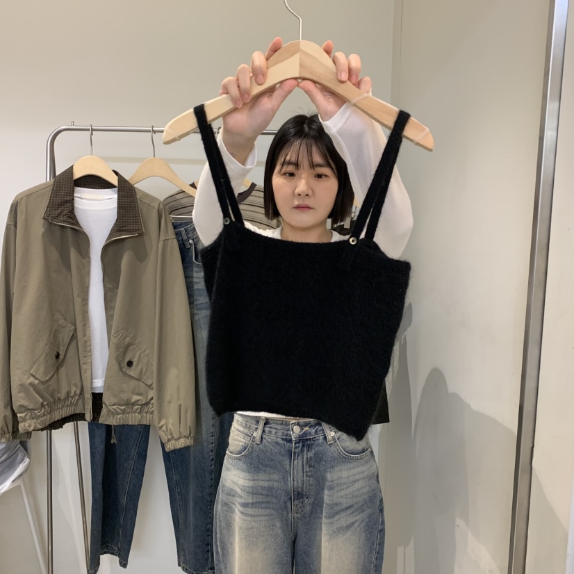 OUTRENE東大門直郵女裝新品熱賣休閑推薦吊帶背心不含內搭OUTRENE吊帶/背心圖色2黑