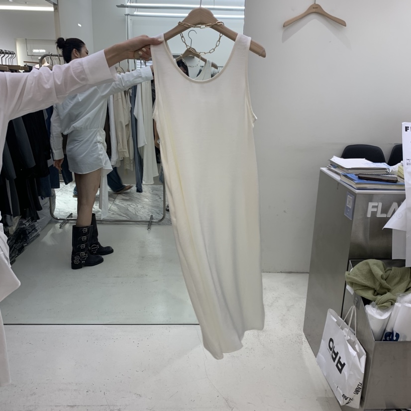 FLAUNT韓國代購女士新款休閑時尚熱賣真品推薦人氣連衣裙緞FLAUNT連衣裙