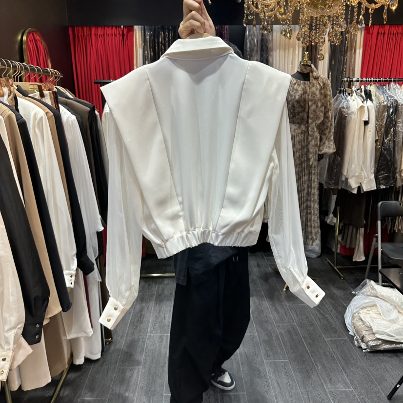 HERISH-HAUTE韓國直郵女士新品推薦人氣休閑熱賣襯衫蕾絲衫HERISH-HAUTE襯衫/蕾絲衫