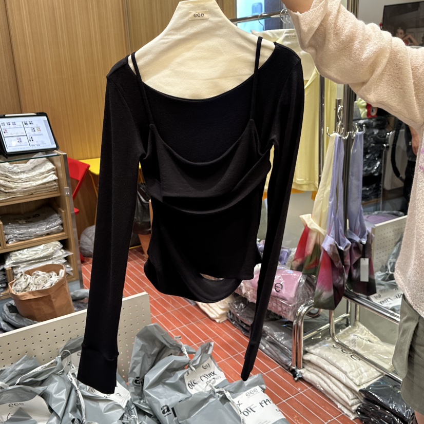 EEE韓國直郵女士新款時尚人氣推薦休閑熱賣長袖T恤假兩件EEE長袖T恤圖色2