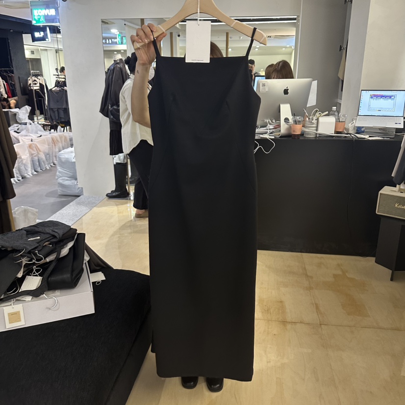 KOIVUE東大門直郵女士新款真品休閑人氣推薦熱賣連衣裙OPSKOIVUE連衣裙圖色2黑色