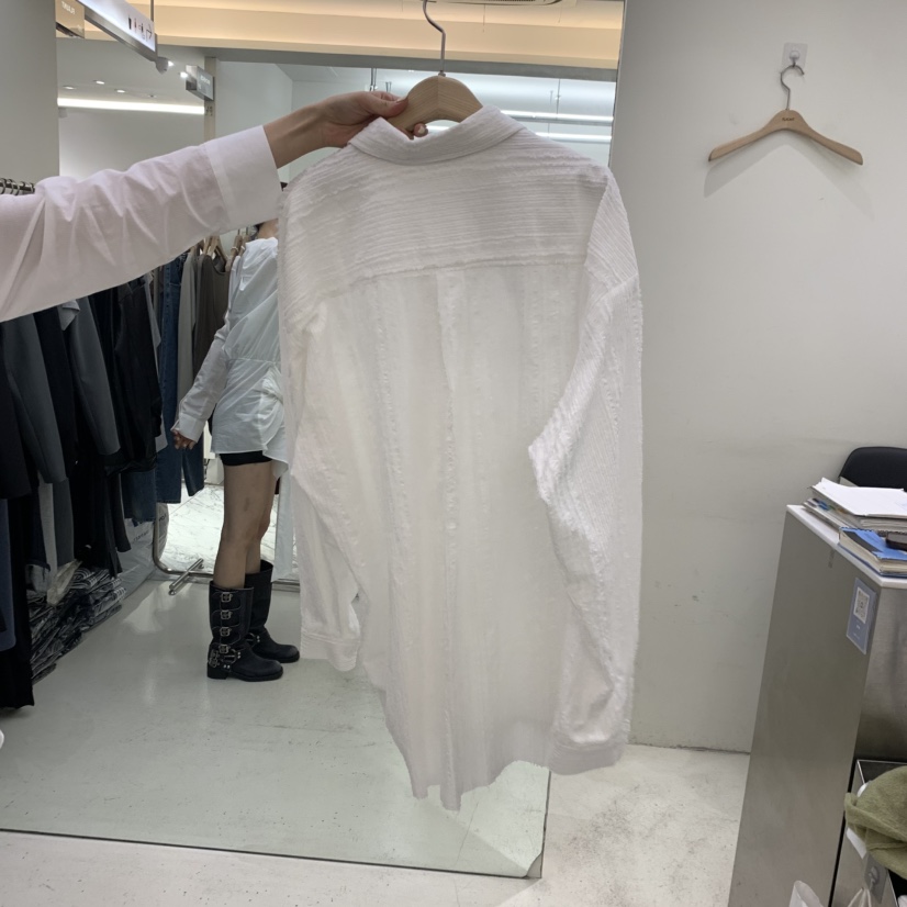 FLAUNT東大門實拍女裝新款休閑時尚熱賣真品推薦襯衫蕾絲衫FLAUNT襯衫/蕾絲衫