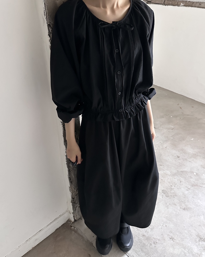 HOWDY/FACT THE NERD東大門直郵女士新品熱賣人氣長裙HOWDY/FACT THE NERD長裙