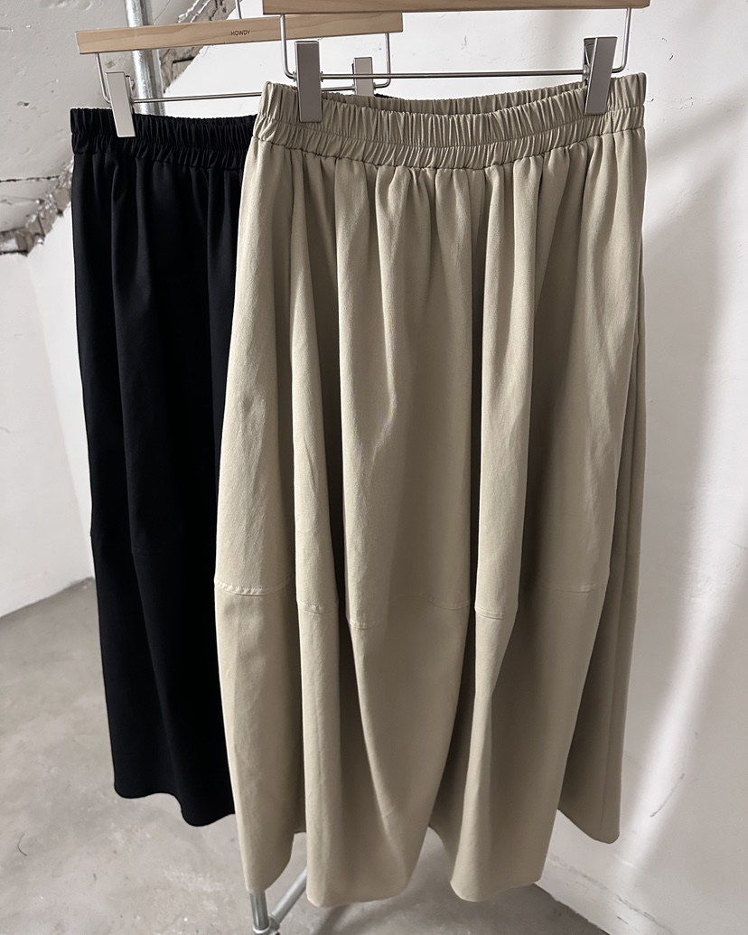 HOWDY/FACT THE NERD東大門直郵女士新品熱賣人氣長裙HOWDY/FACT THE NERD長裙