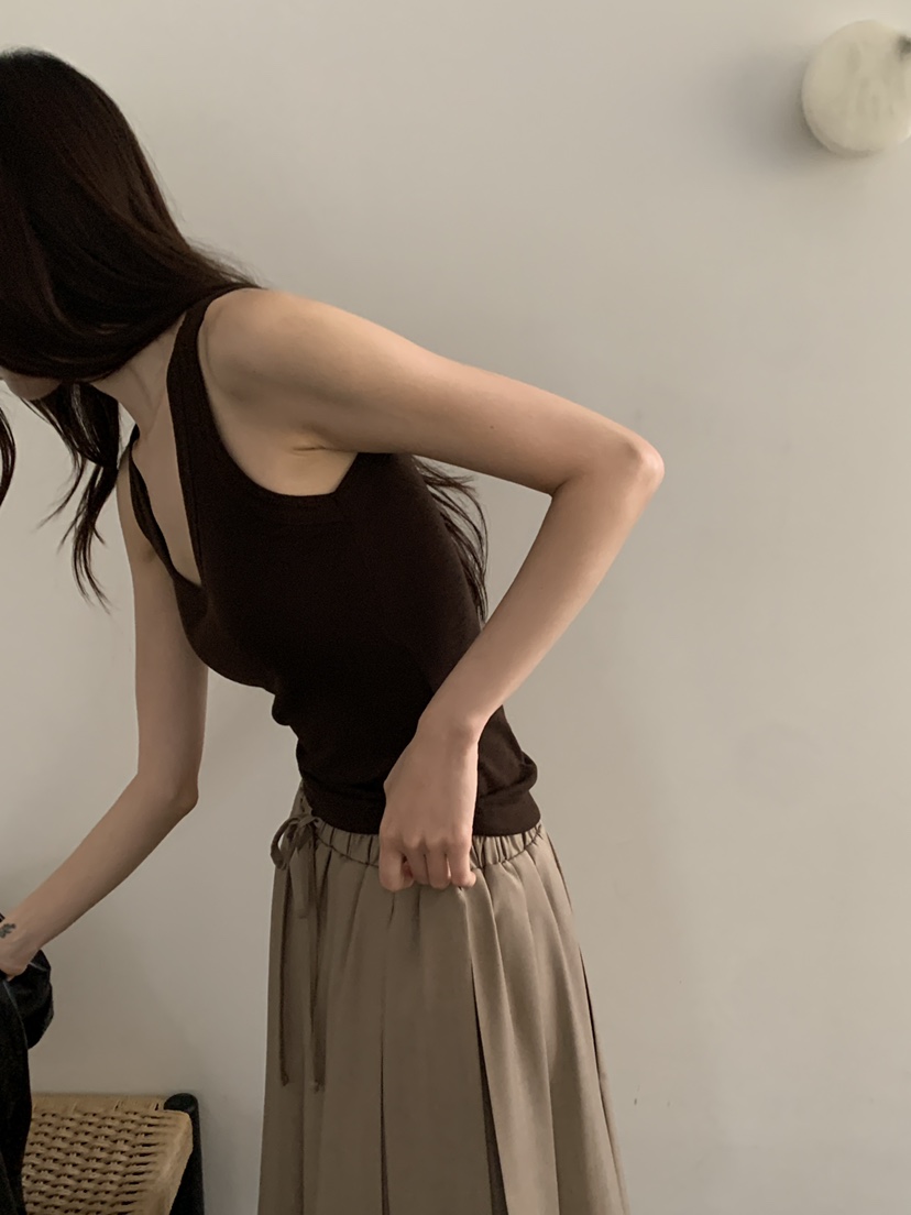 LE RIVE韓國直郵女士新品休閑推薦人氣真品熱賣吊帶背心LE RIVE吊帶/背心