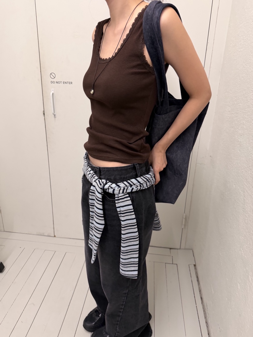 SUNDER MARKET東大門實拍女裝新品熱賣時尚人氣吊帶背心SUNDER MARKET吊帶/背心