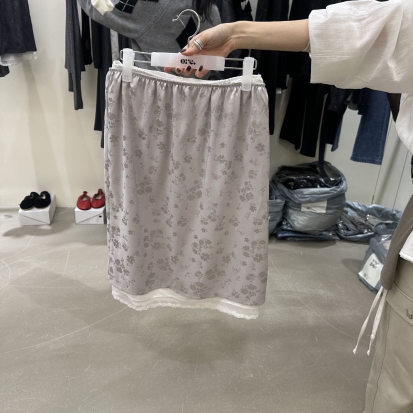 ORE-P韓國直郵女士新品推薦休閑人氣熱賣半身裙中短裙緞ORE半身裙/中短裙圖色1