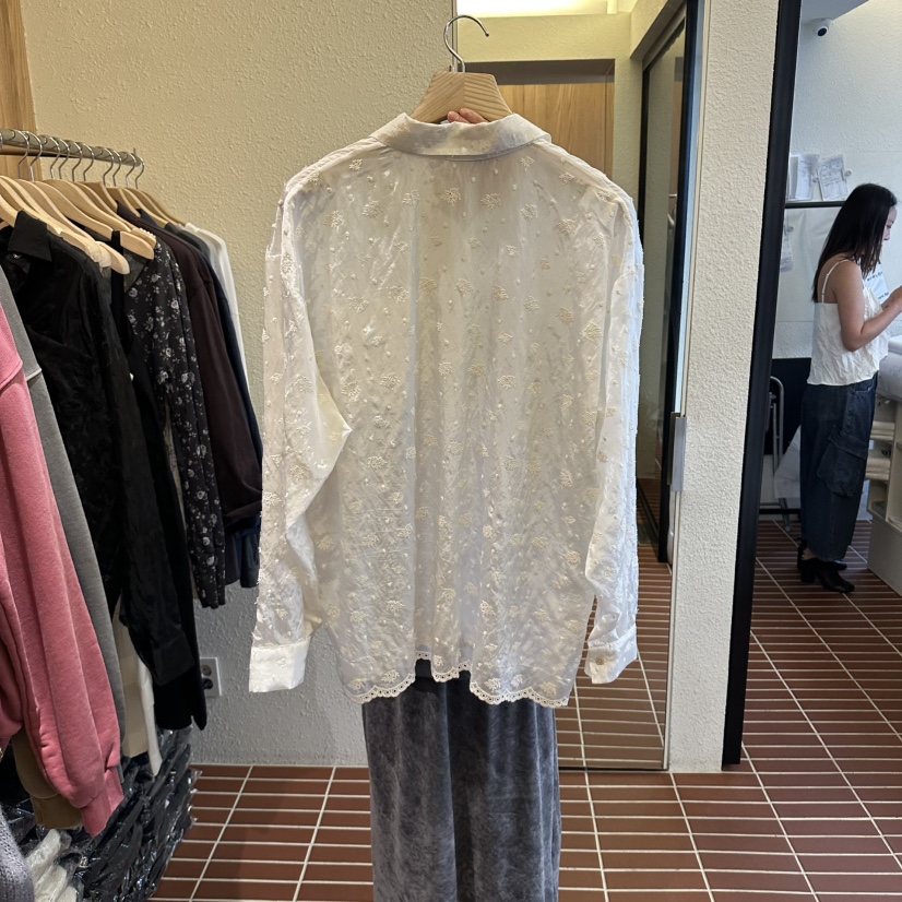 CHOI-L東大門實拍女裝新款休閑人氣真品推薦襯衫蕾絲衫刺繡CHOI襯衫/蕾絲衫