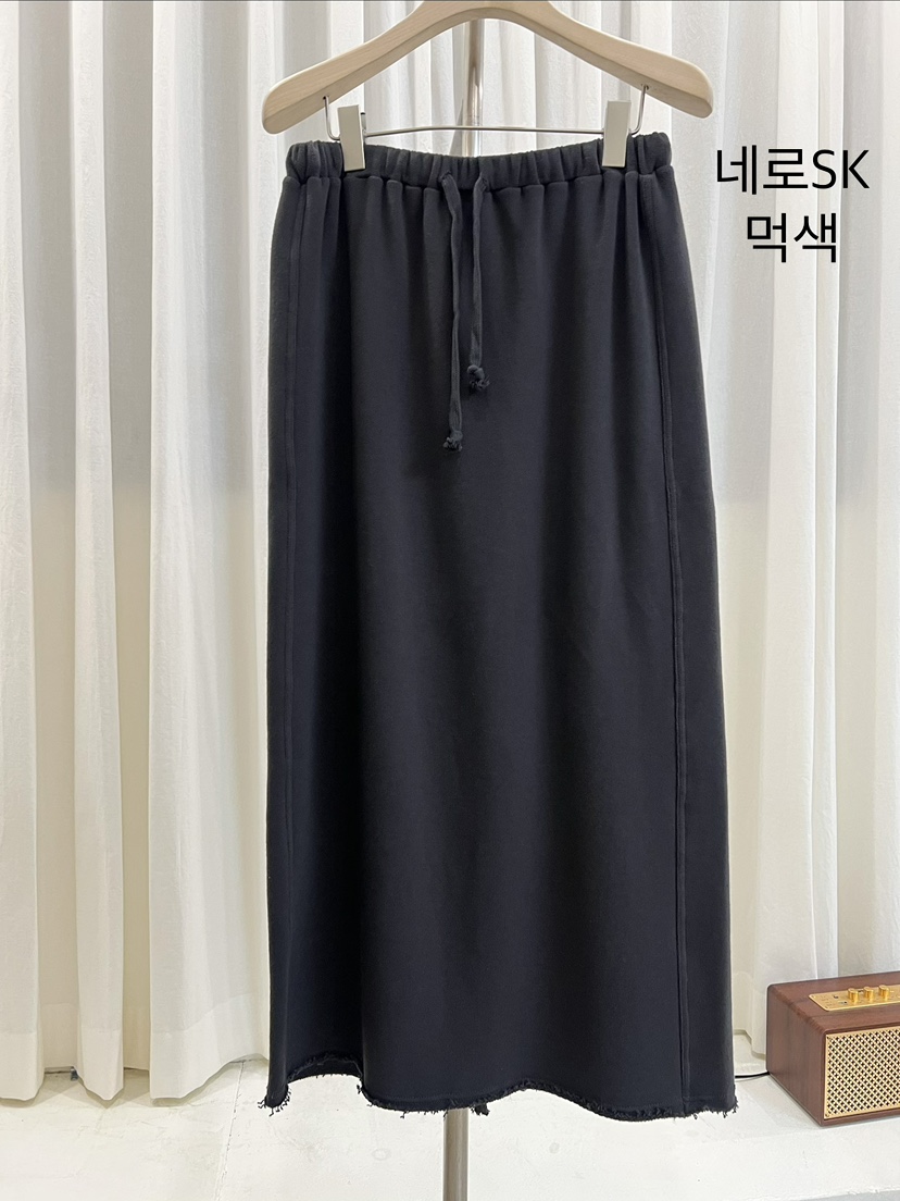 LAKE-A/KONI東大門代購女士新品真品人氣休閑時尚推薦長裙Lake Side/KONI長裙圖色2墨色