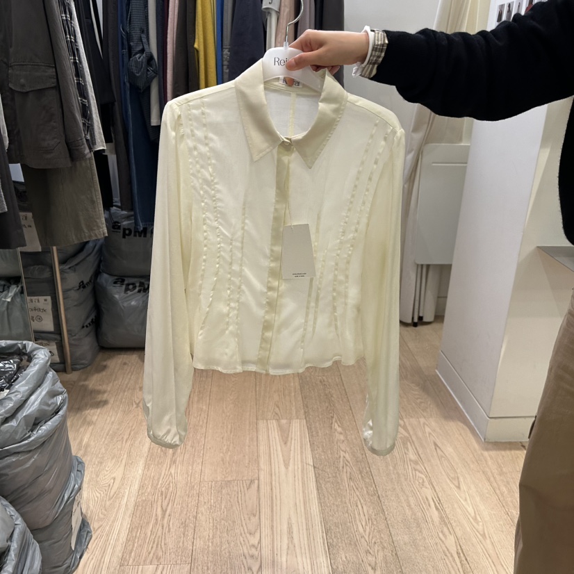 REIRAI東大門實拍女裝新品真品人氣時尚推薦襯衫蕾絲衫褶裥Reirai襯衫/蕾絲衫圖色1